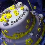 Torta infantil en lila y amarillo