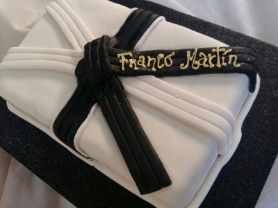 torta karate cinturón negro